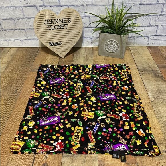 M&M Mars Snickers Skittles Candy Chocolate Silk Scarf Novelty Print 34”x34” Vtg - Picture 12 of 13